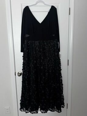 Nordstrom Black Long-Sleeve V-Neck A-Line Gown